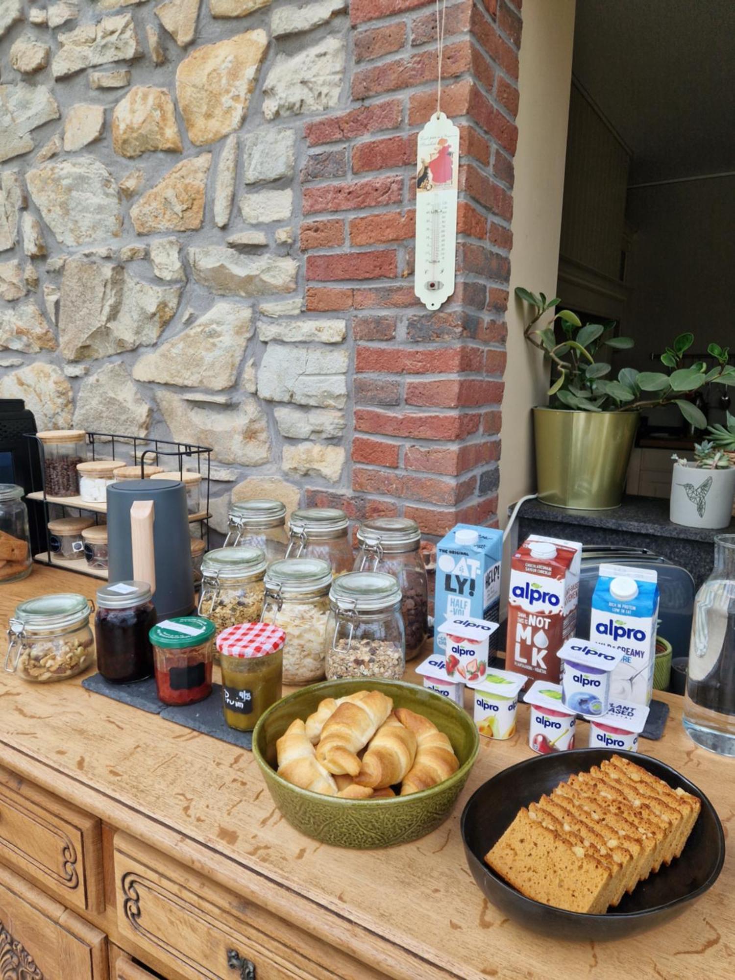 Habitat Bed & Breakfast Momignies Ngoại thất bức ảnh